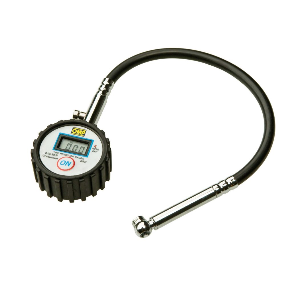 [NC0-0072] Manomètre Numérique de Pneus OMP
